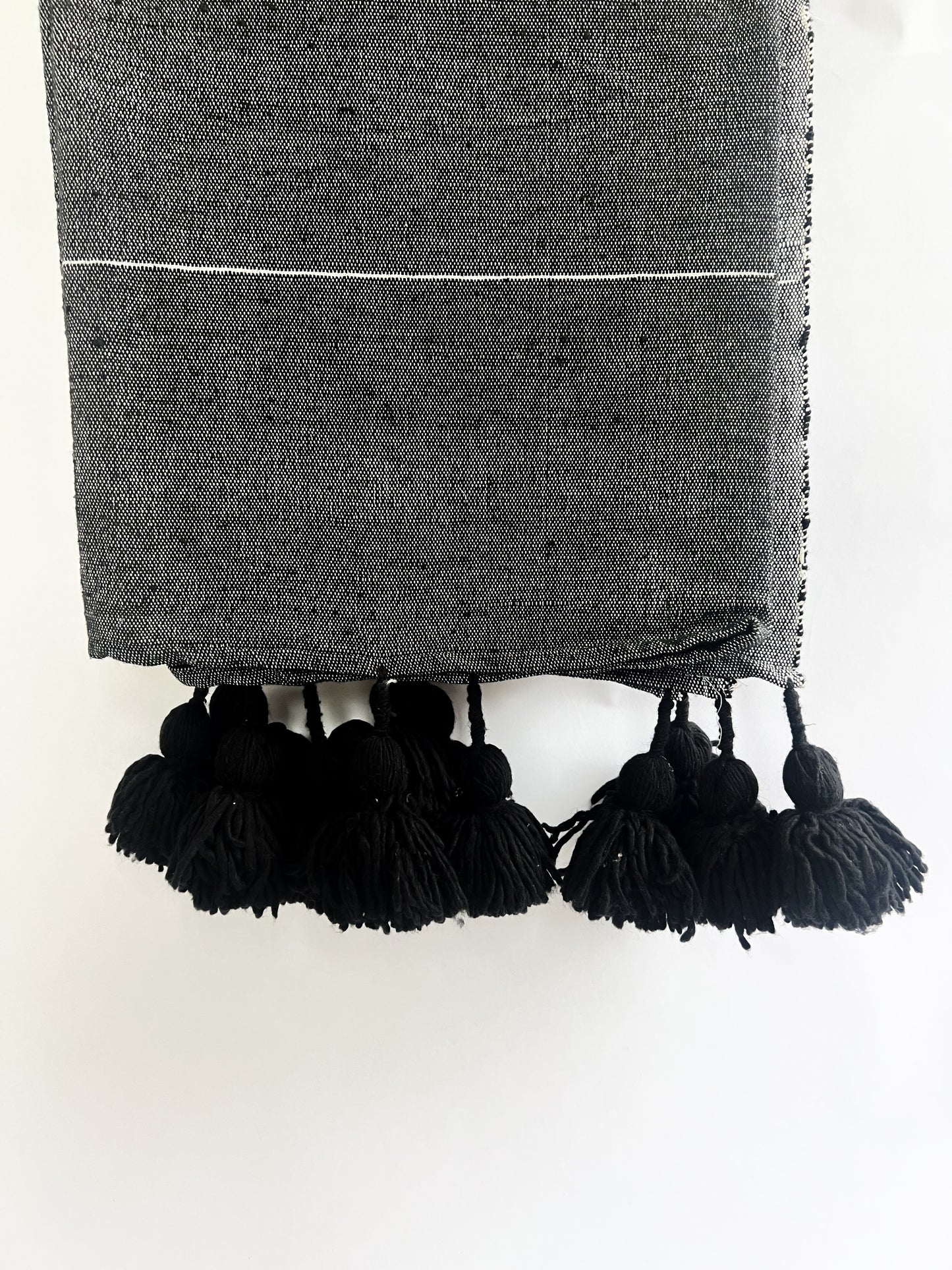 Idrissi&burch-moroccan-blankets-boho-100%-cotton-deal-Marrakech-Cosi-cozy