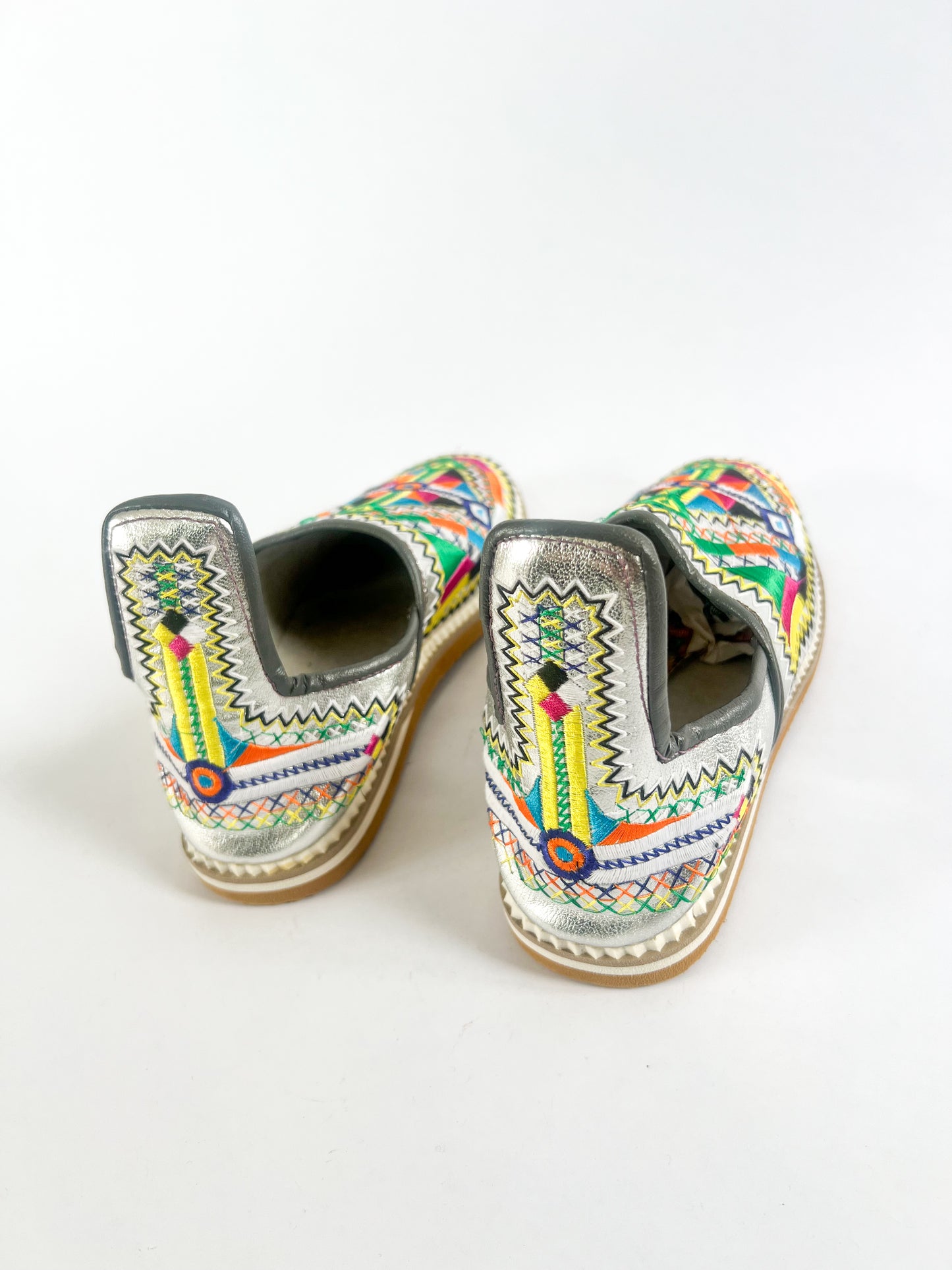 Idrissi&burch-moroccan-leather-sandals-boho-solomon-notes-deal-Marrakech-Cosi-cozy