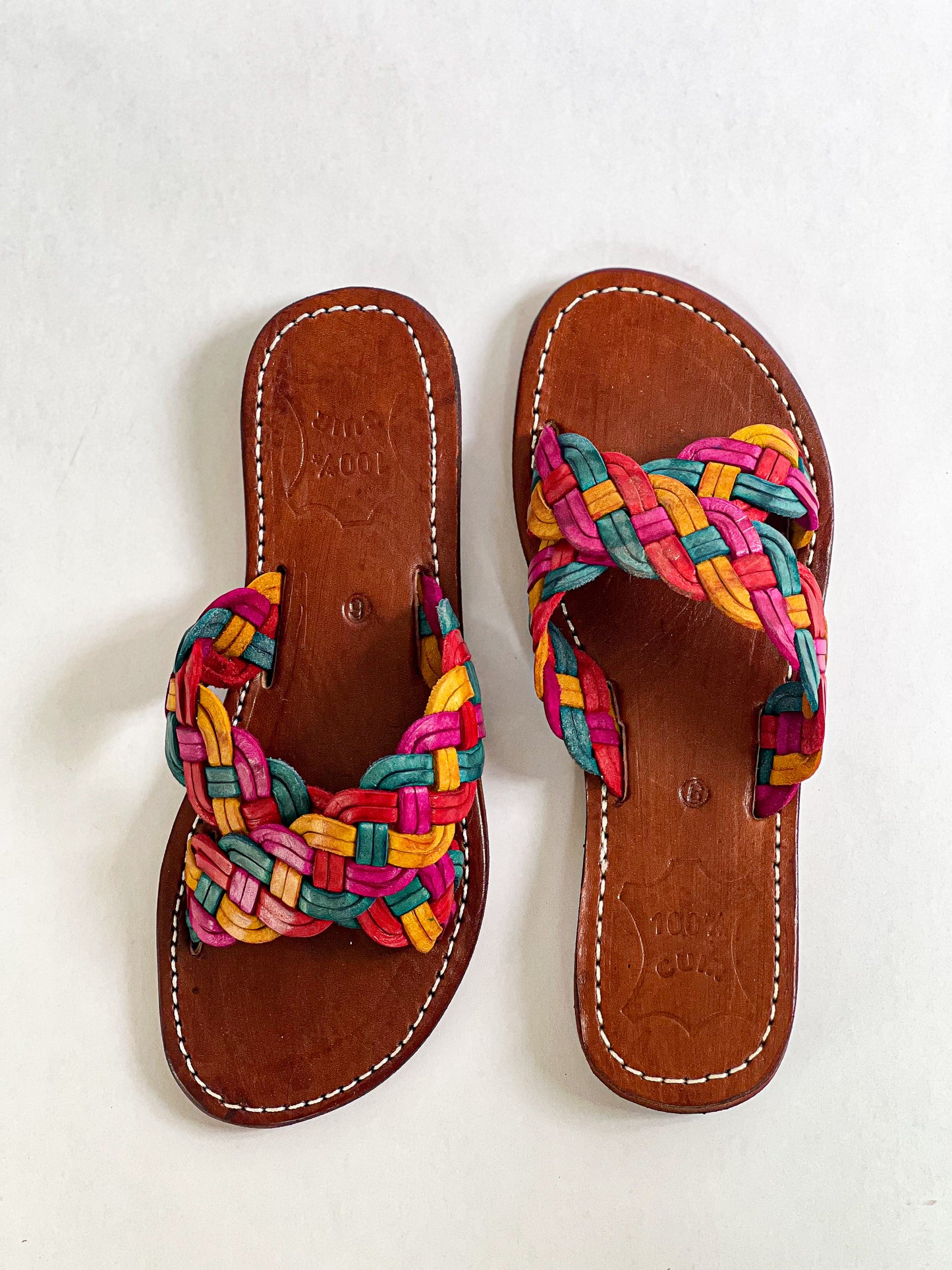 Idrissi&burch-moroccan-leather-sandals-boho-solomon-notes-deal-Marrakech-Cosi-cozy