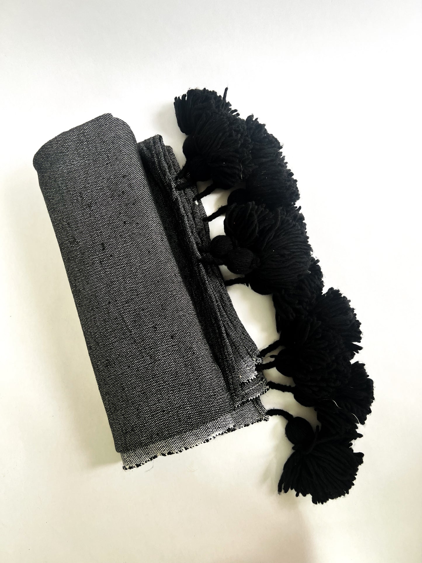 Idrissi&burch-moroccan-blankets-boho-100%-cotton-deal-Marrakech-Cosi-cozy