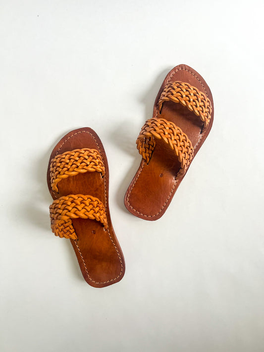 Idrissi&burch-moroccan-leather-sandals-boho-solomon-notes-deal-Marrakech-Cosi-cozy  